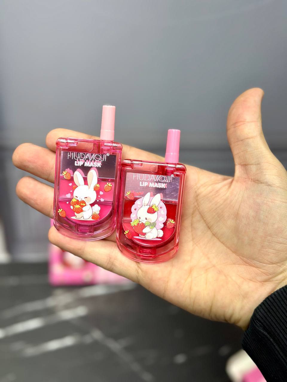 پک ماسک و بالم لب براش دار تلفنی